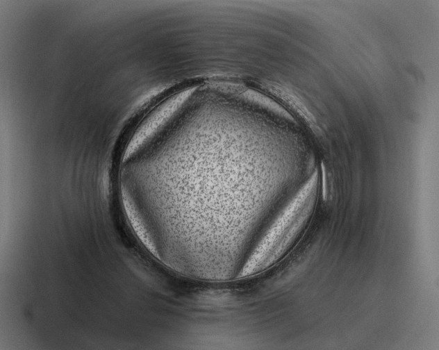 X0000116760252200912311824