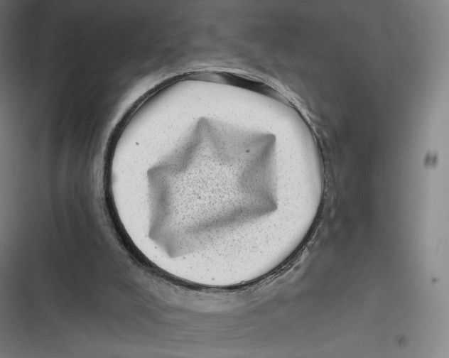 X0000116810008201001081405