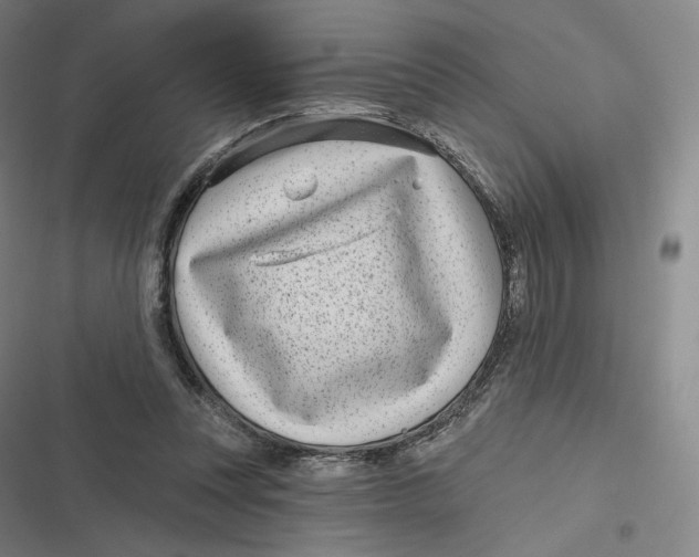 X0000116810351201001081400