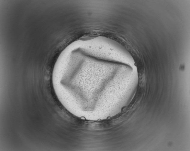 X0000116810472201001081359