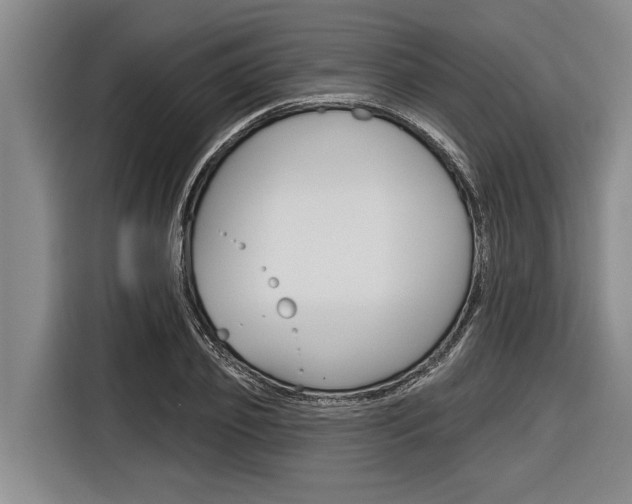 X0000116830933200912181051